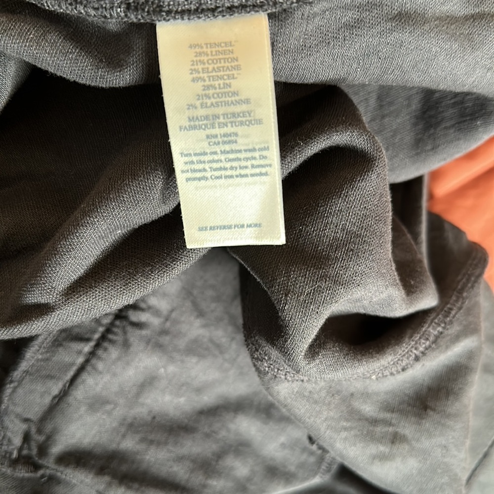 FAHERTY arlie day short in washed black - Picture 9 of 9